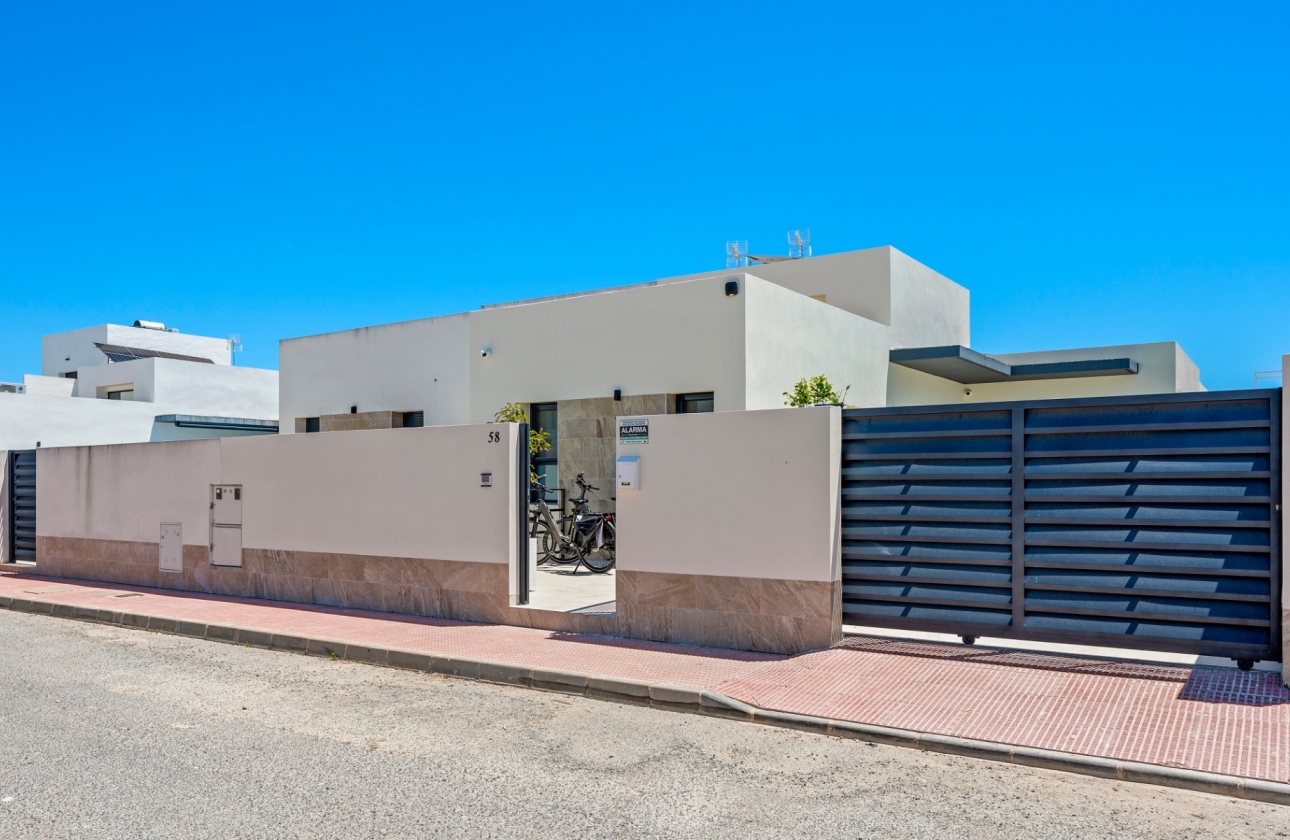 Herverkoop - Villa - Daya Nueva - Costa Blanca South