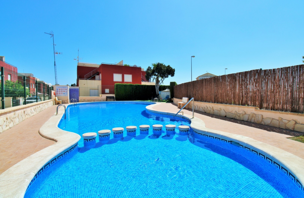 Reventa - Casa - Villamartin