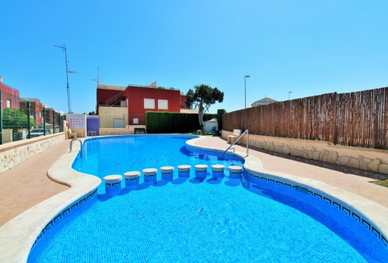 Reventa - Casa - Villamartin