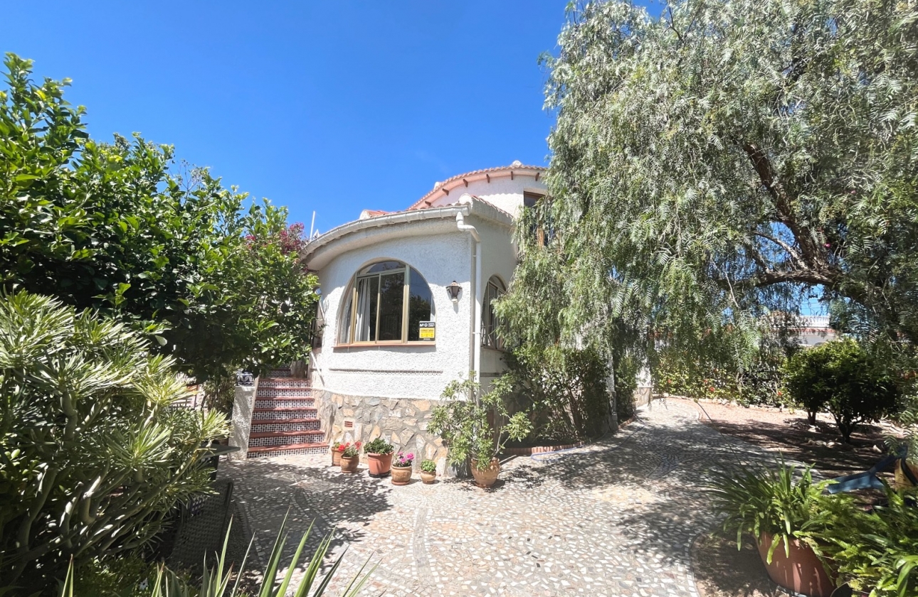 Resale - Villa - Ciudad Quesada