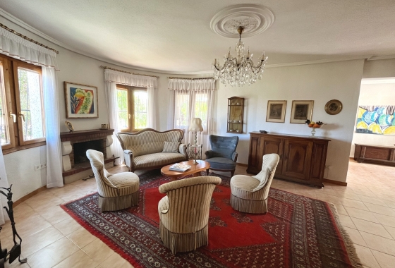 Resale - Villa - Ciudad Quesada