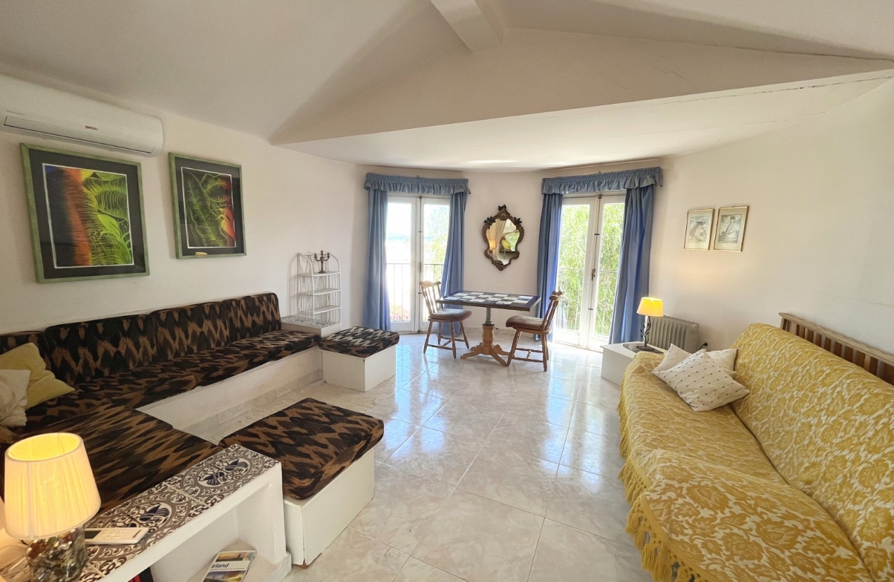 Resale - Villa - Ciudad Quesada