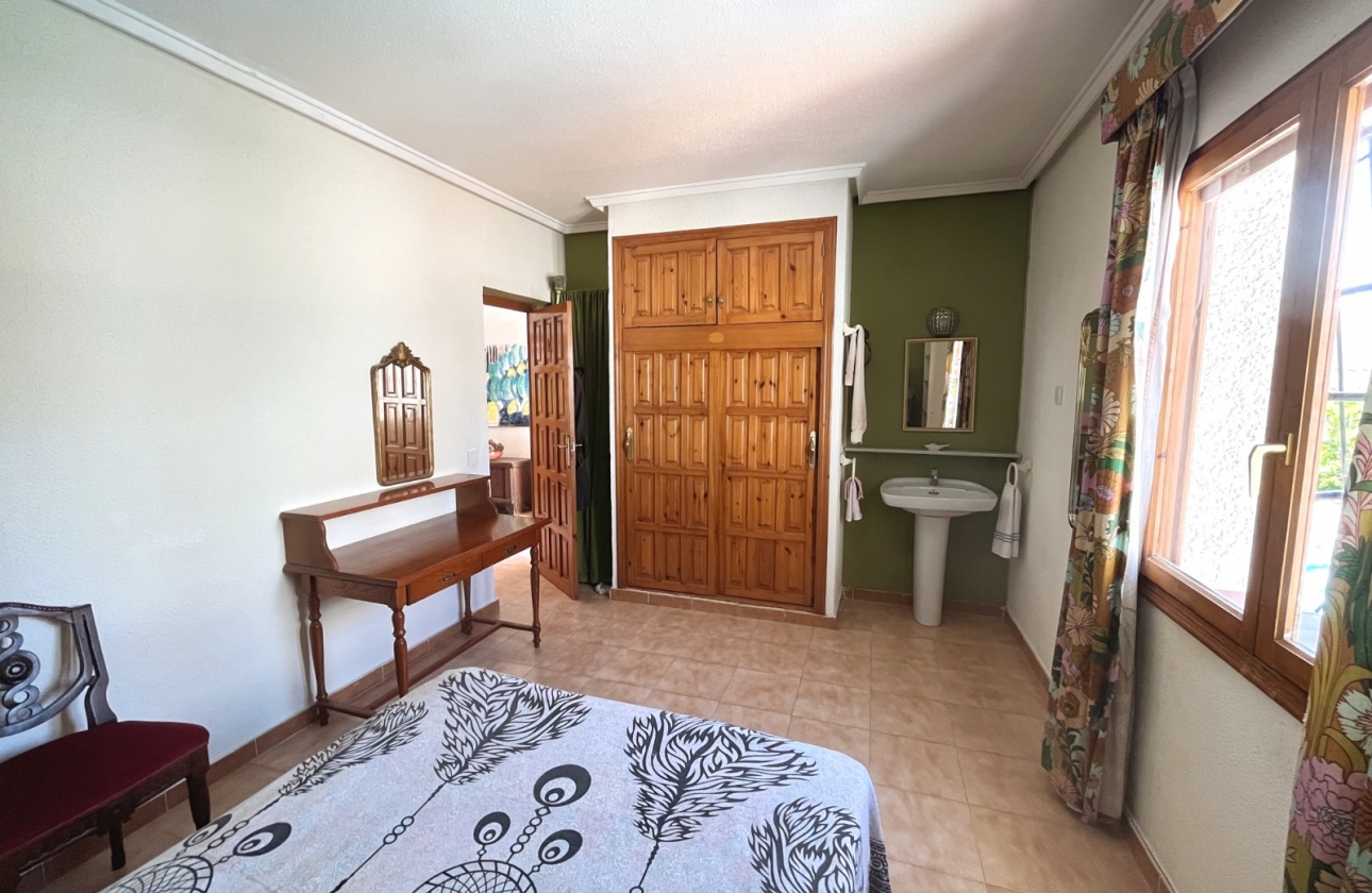 Resale - Villa - Ciudad Quesada