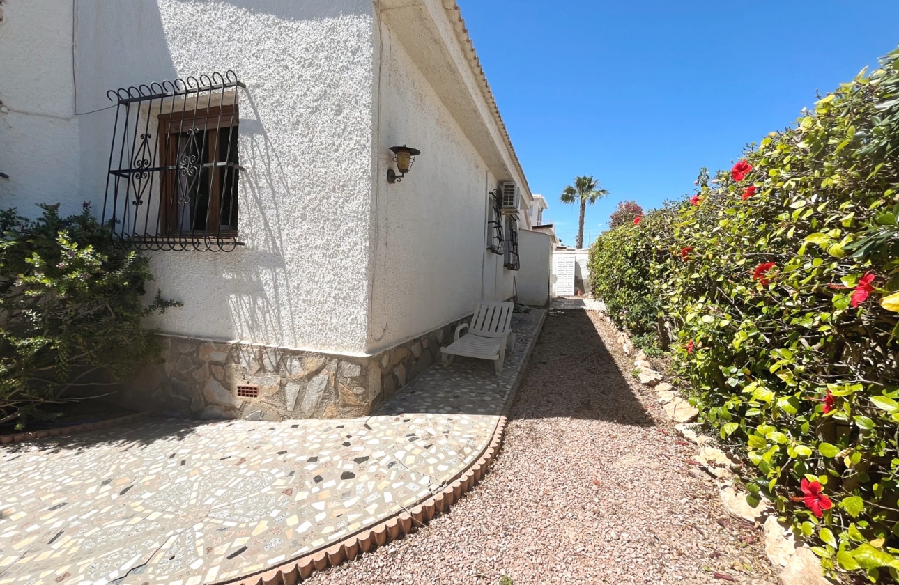 Resale - Villa - Ciudad Quesada