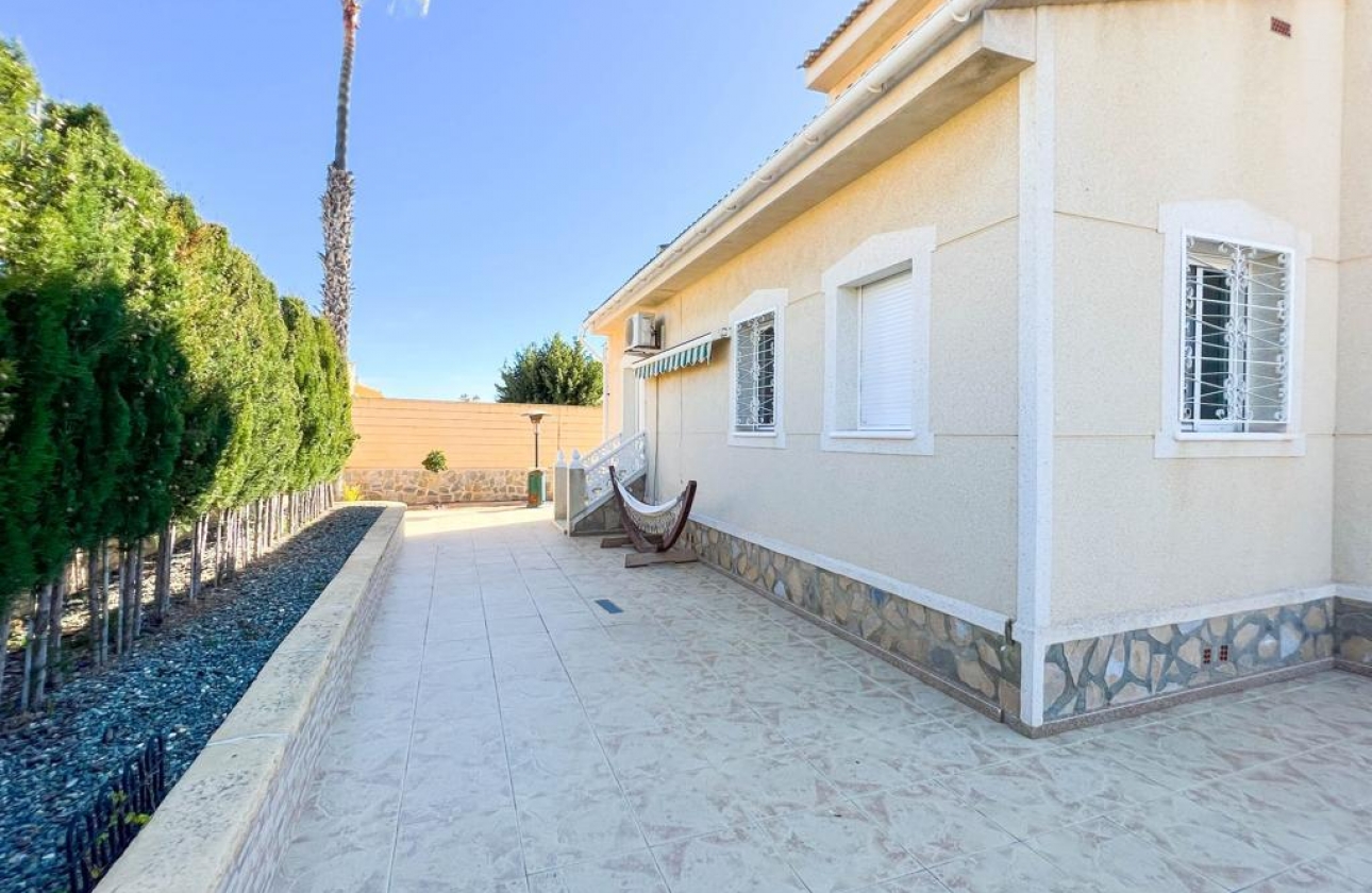 Wiederverkauf - Villa - Ciudad Quesada - Doña Pepa