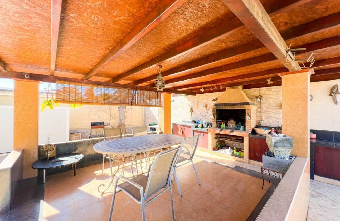 Wiederverkauf - Villa - Ciudad Quesada - Doña Pepa
