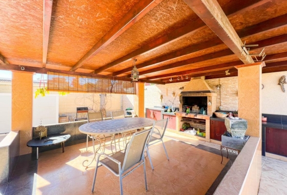Wiederverkauf - Villa - Ciudad Quesada - Doña Pepa