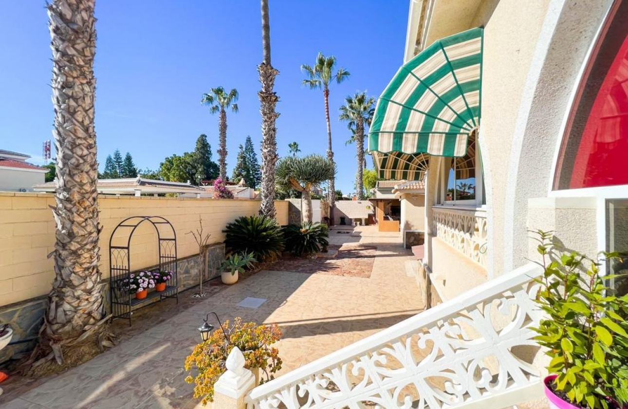 Wiederverkauf - Villa - Ciudad Quesada - Doña Pepa