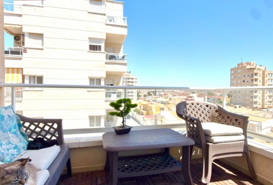 Herverkoop - Appartement / flat - Torrevieja
