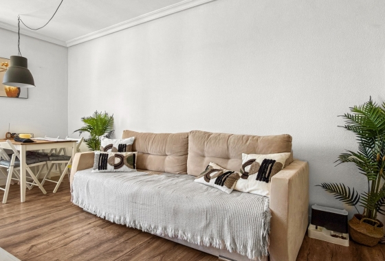 Herverkoop - Appartement / flat - Torrevieja