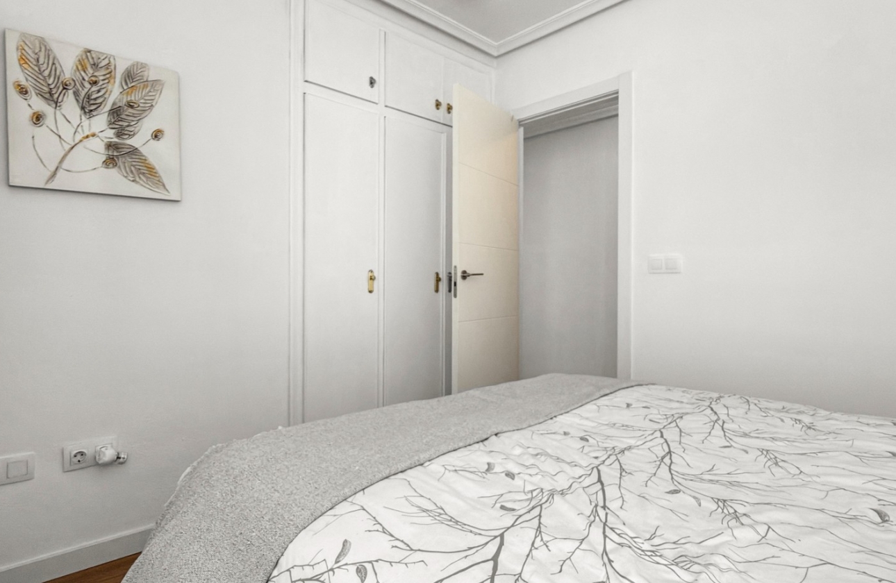 Herverkoop - Appartement / flat - Torrevieja