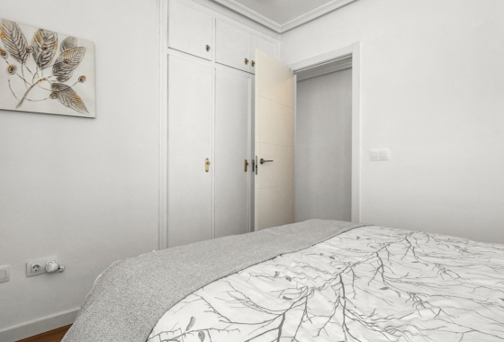 Herverkoop - Appartement / flat - Torrevieja