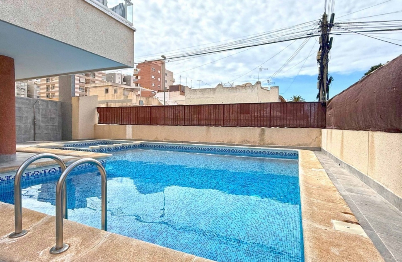 Herverkoop - Appartement / flat - Torrevieja