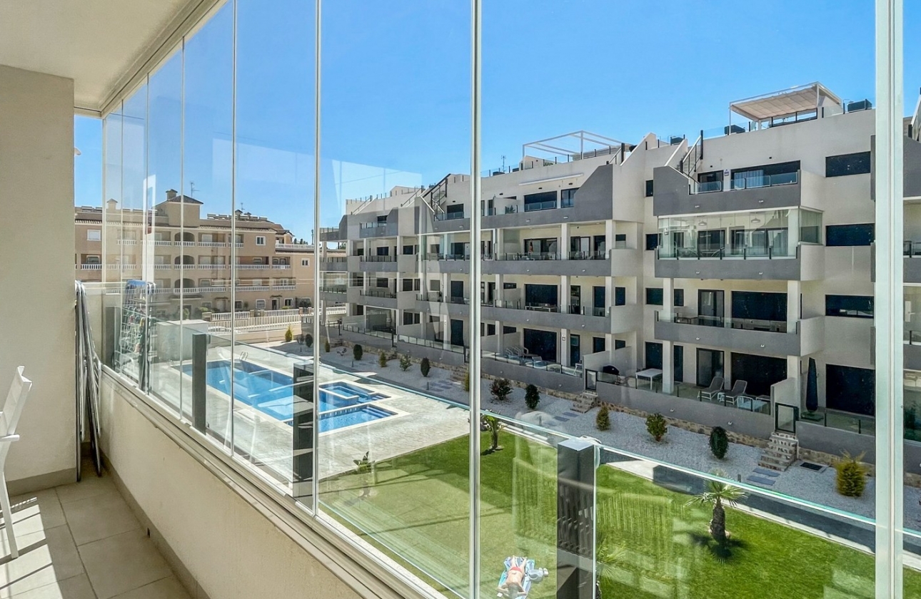 Wiederverkauf - Wohnung - Orihuela Costa - Los Dolses