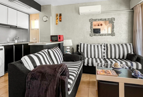 Wiederverkauf - Wohnung - Torrevieja - Mar Azul