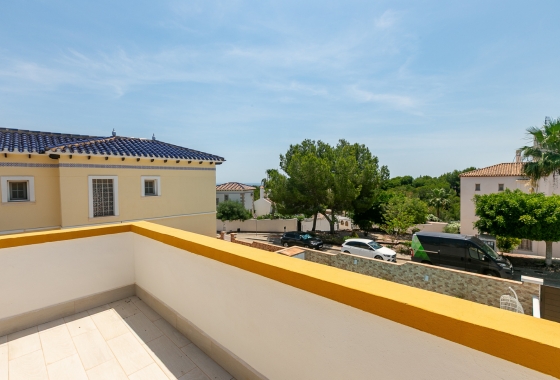 Wiederverkauf - Villa - Orihuela Costa - Los Dolses