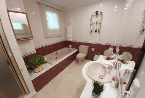 Revente - Villa - Cocentaina