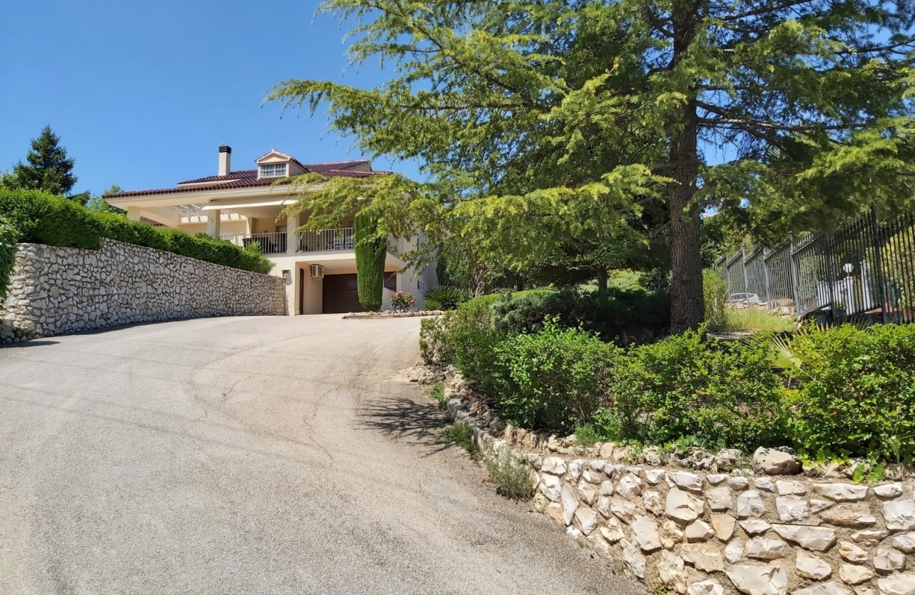 Revente - Villa - Cocentaina