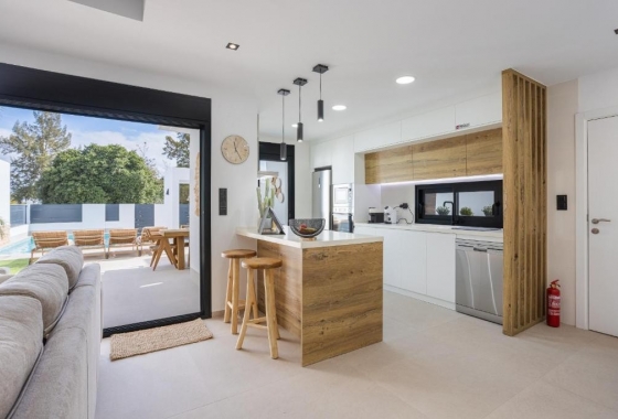 Resale - Villa - Dolores