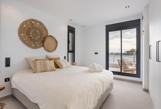 Resale - Villa - Dolores