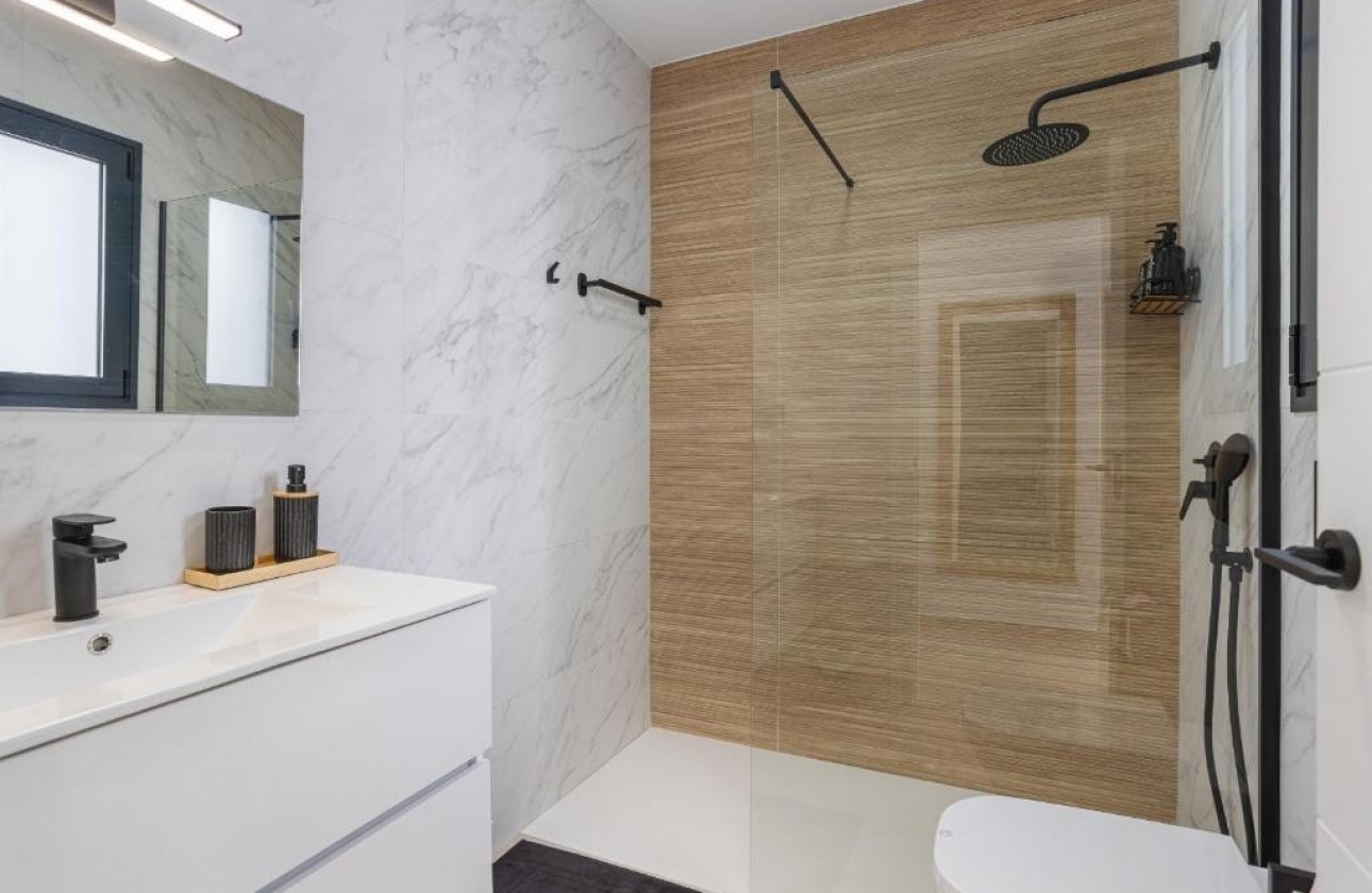 Resale - Villa - Dolores
