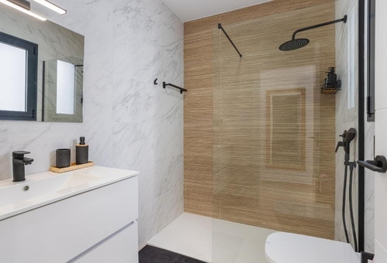 Resale - Villa - Dolores
