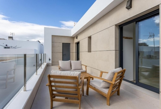Resale - Villa - Dolores