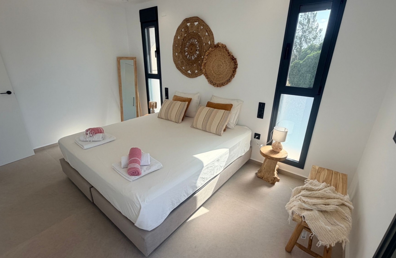 Resale - Villa - Dolores