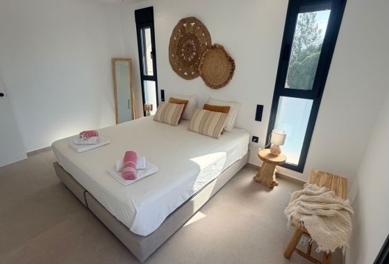 Resale - Villa - Dolores
