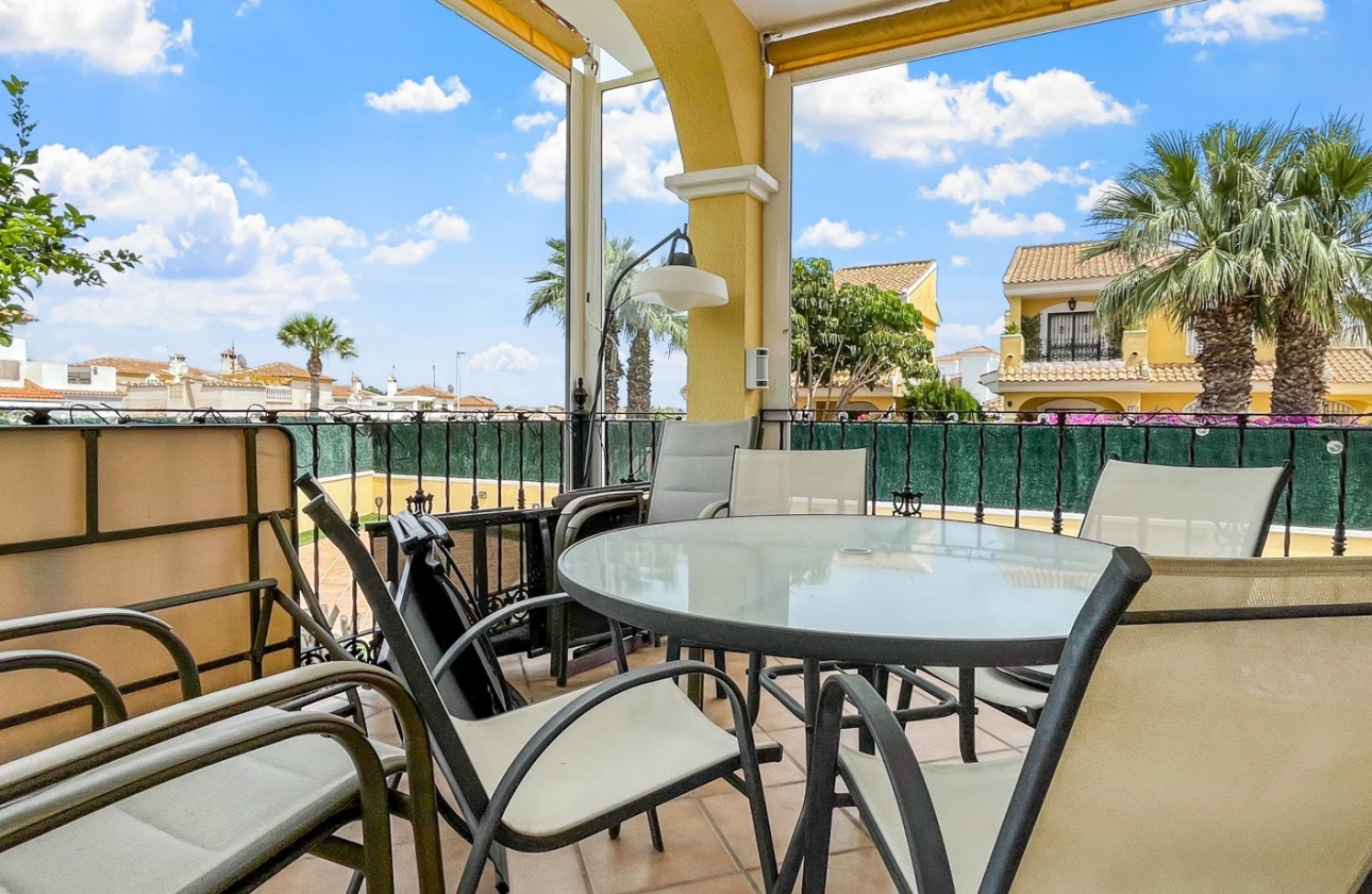 Wiederverkauf - Villa - Orihuela Costa - Los Dolses