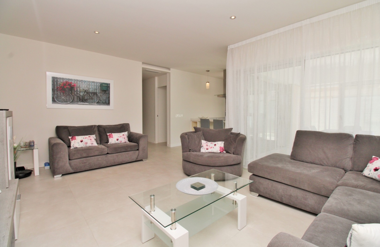 Wiederverkauf - Wohnung - Villamartin - Los Dolses