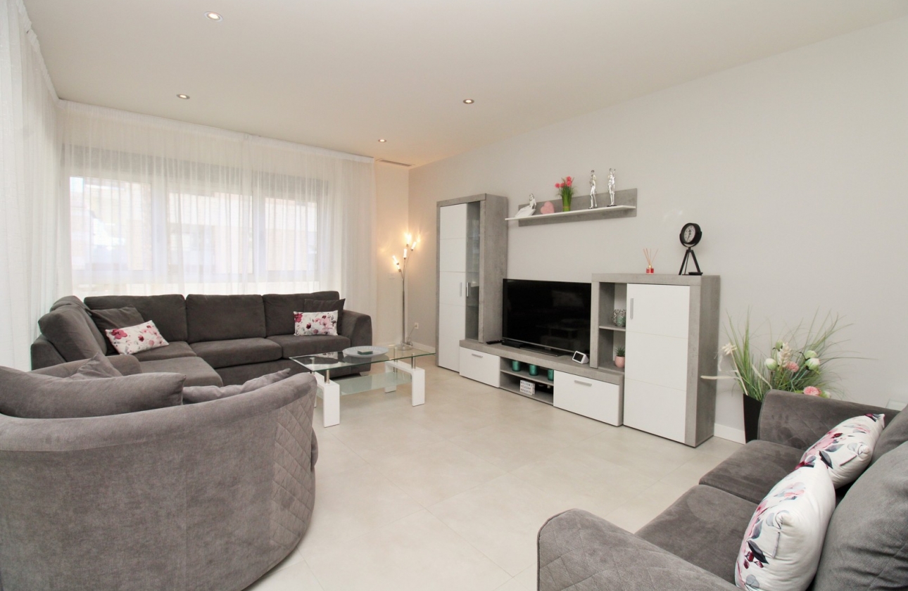 Wiederverkauf - Wohnung - Villamartin - Los Dolses