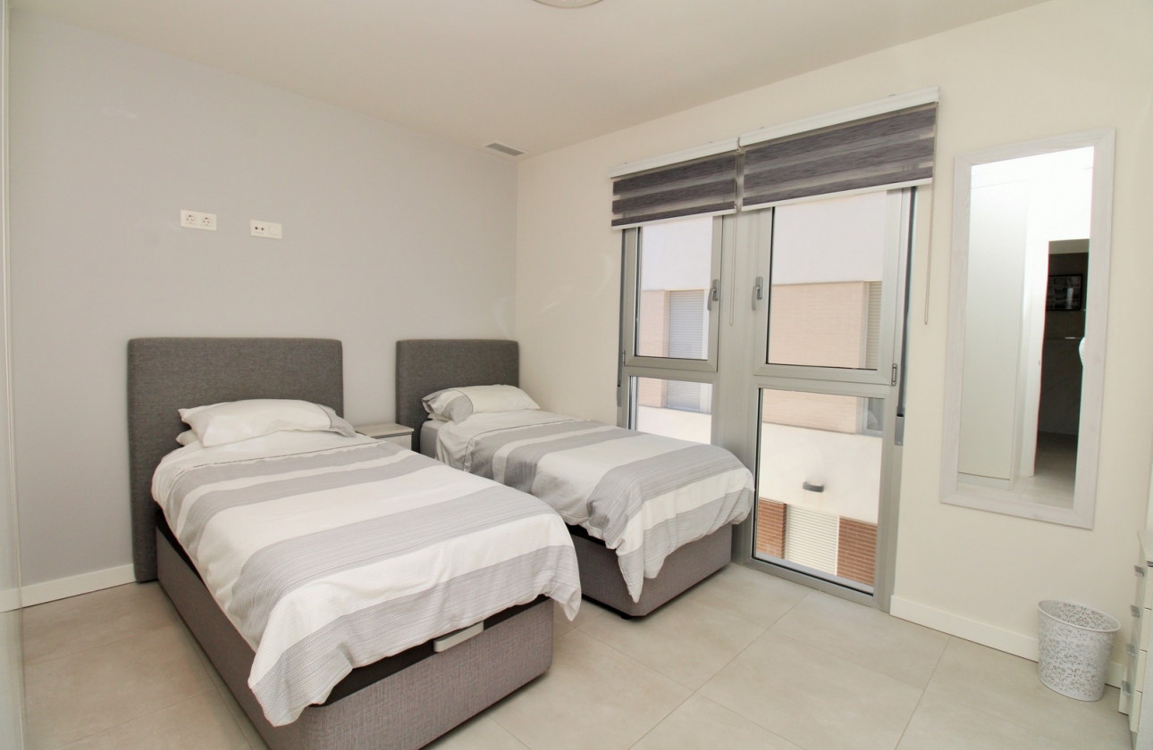 Wiederverkauf - Wohnung - Villamartin - Los Dolses
