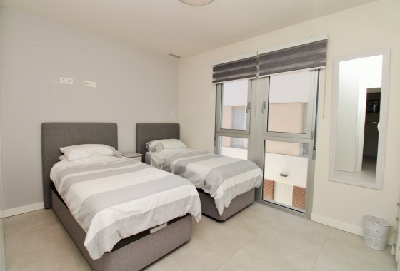 Wiederverkauf - Wohnung - Villamartin - Los Dolses