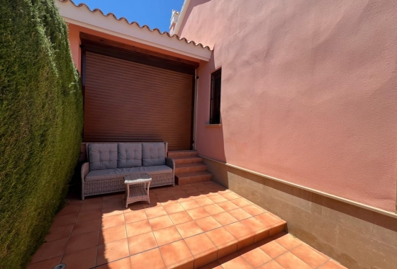Wiederverkauf - Villa - Algorfa - La finca Golf