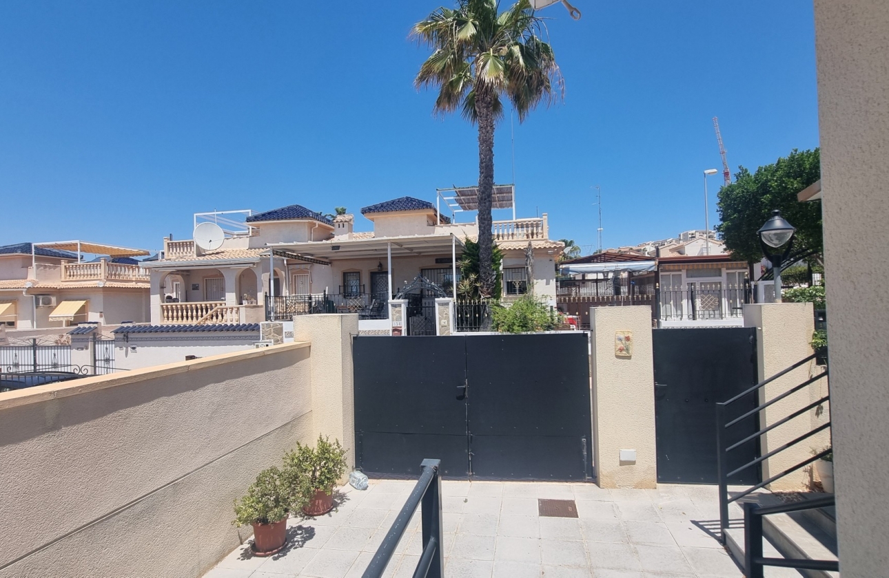 Herverkoop - Villa - Ciudad Quesada