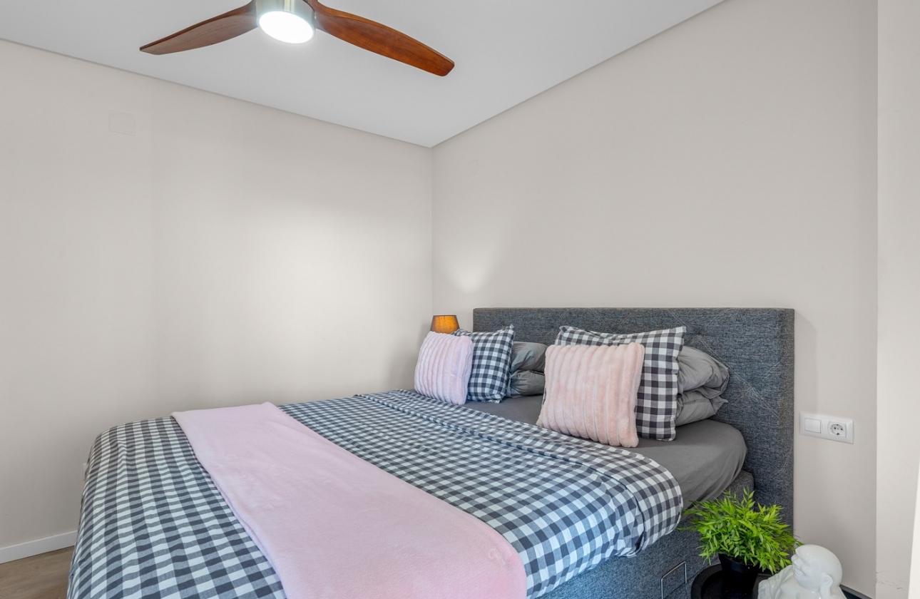 Wiederverkauf - Wohnung - Orihuela Costa - Los Dolses