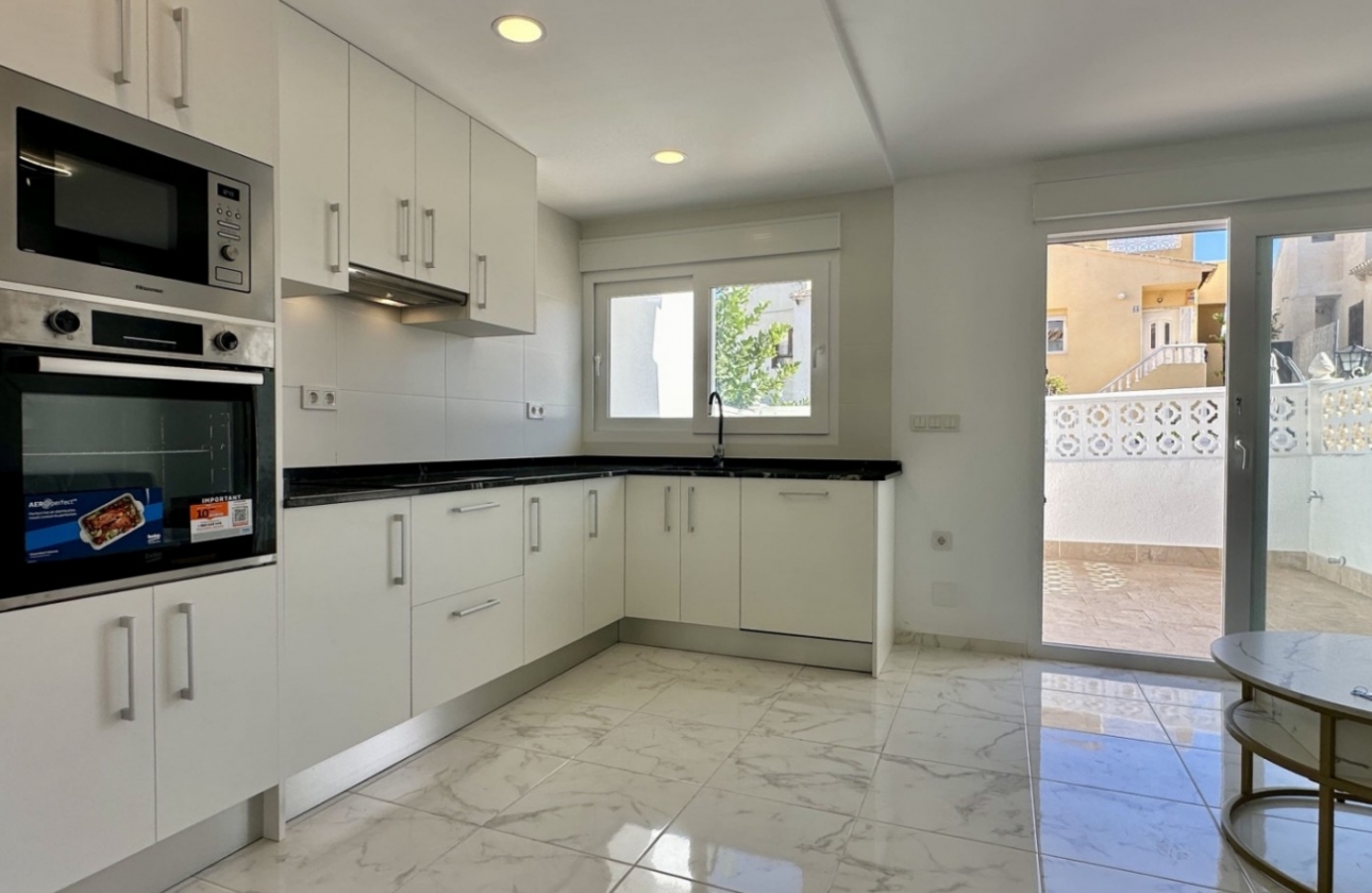 Wiederverkauf - House - Torrevieja - Los Balcones - Los Altos del Edén