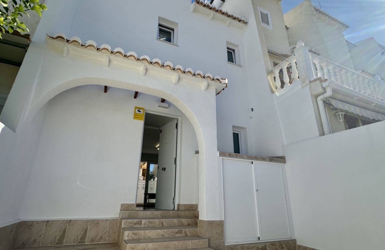 Wiederverkauf - House - Torrevieja - Los Balcones - Los Altos del Edén