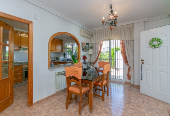 Wiederverkauf - Villa - Orihuela Costa - La Zenia