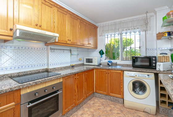 Wiederverkauf - Villa - Orihuela Costa - La Zenia