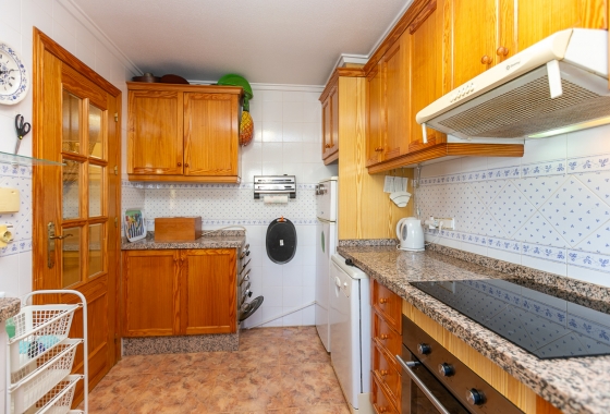 Wiederverkauf - Villa - Orihuela Costa - La Zenia