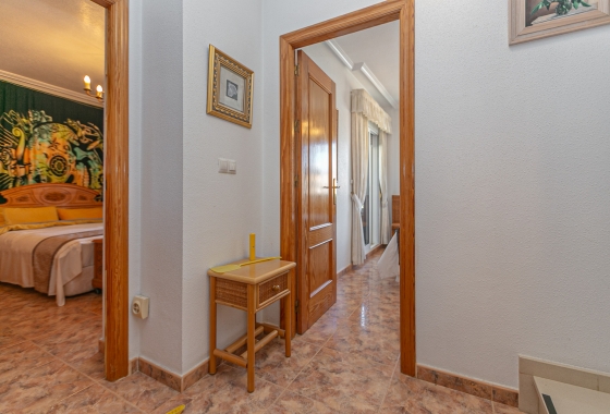 Wiederverkauf - Villa - Orihuela Costa - La Zenia