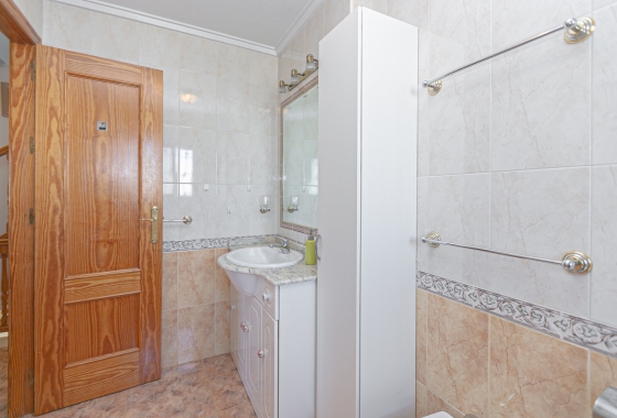 Wiederverkauf - Villa - Orihuela Costa - La Zenia