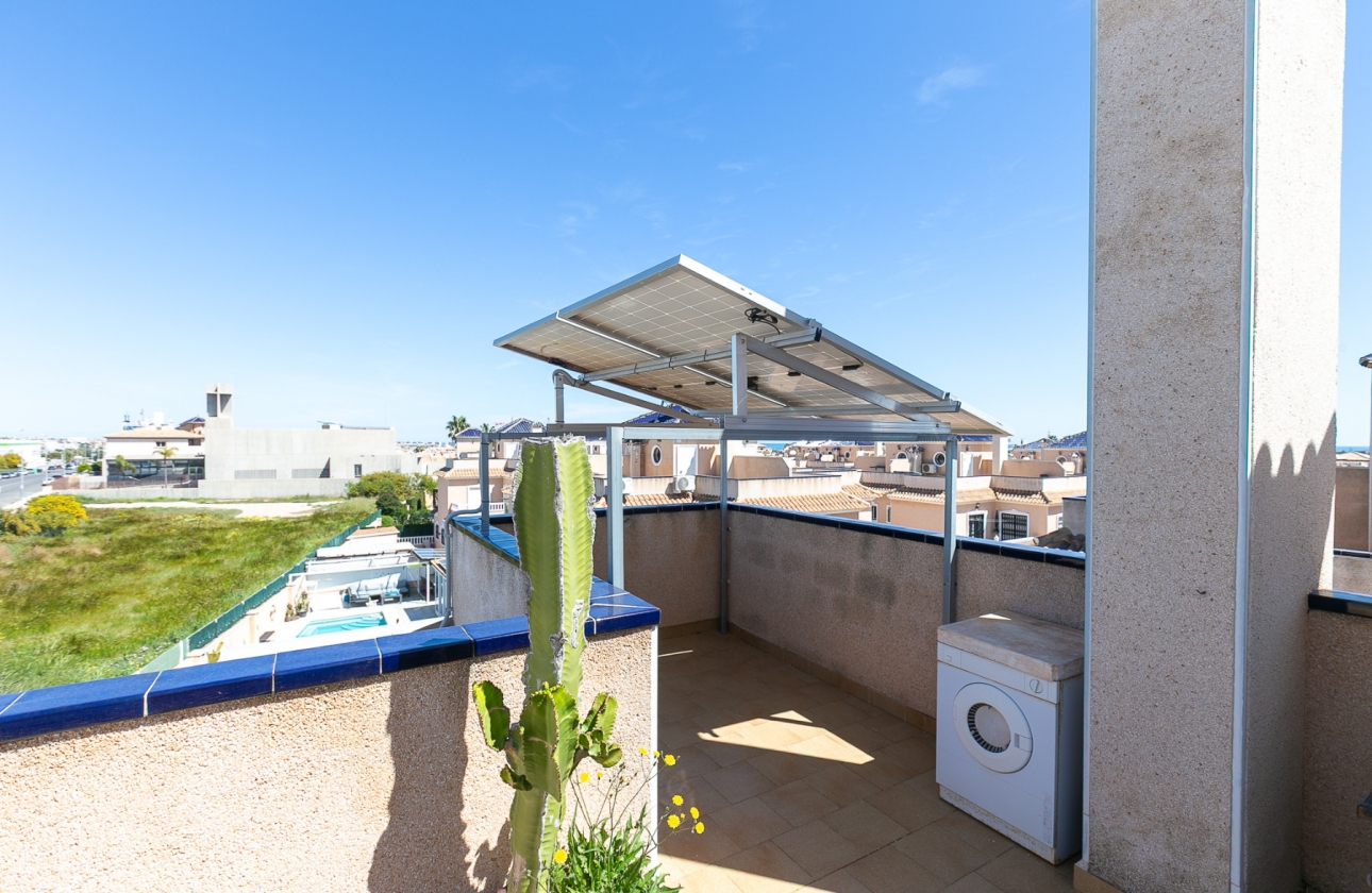 Wiederverkauf - Villa - Orihuela Costa - La Zenia