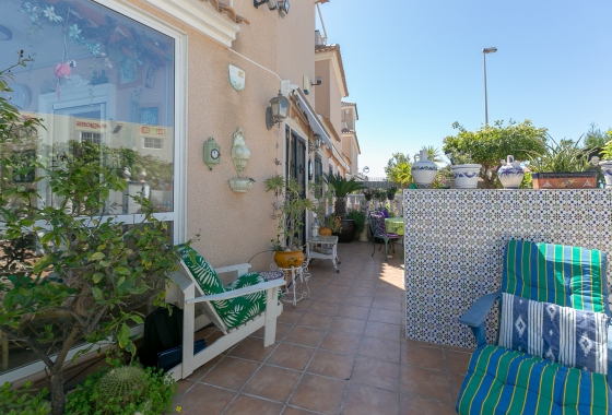Wiederverkauf - Villa - Orihuela Costa - La Zenia