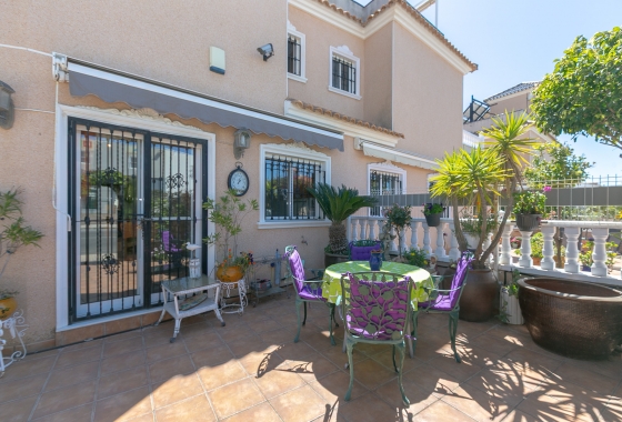 Wiederverkauf - Villa - Orihuela Costa - La Zenia