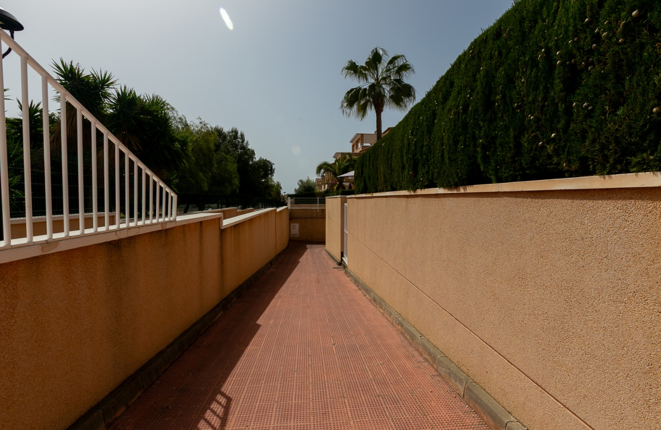Wiederverkauf - House - Playa Flamenca - Zenia Mar