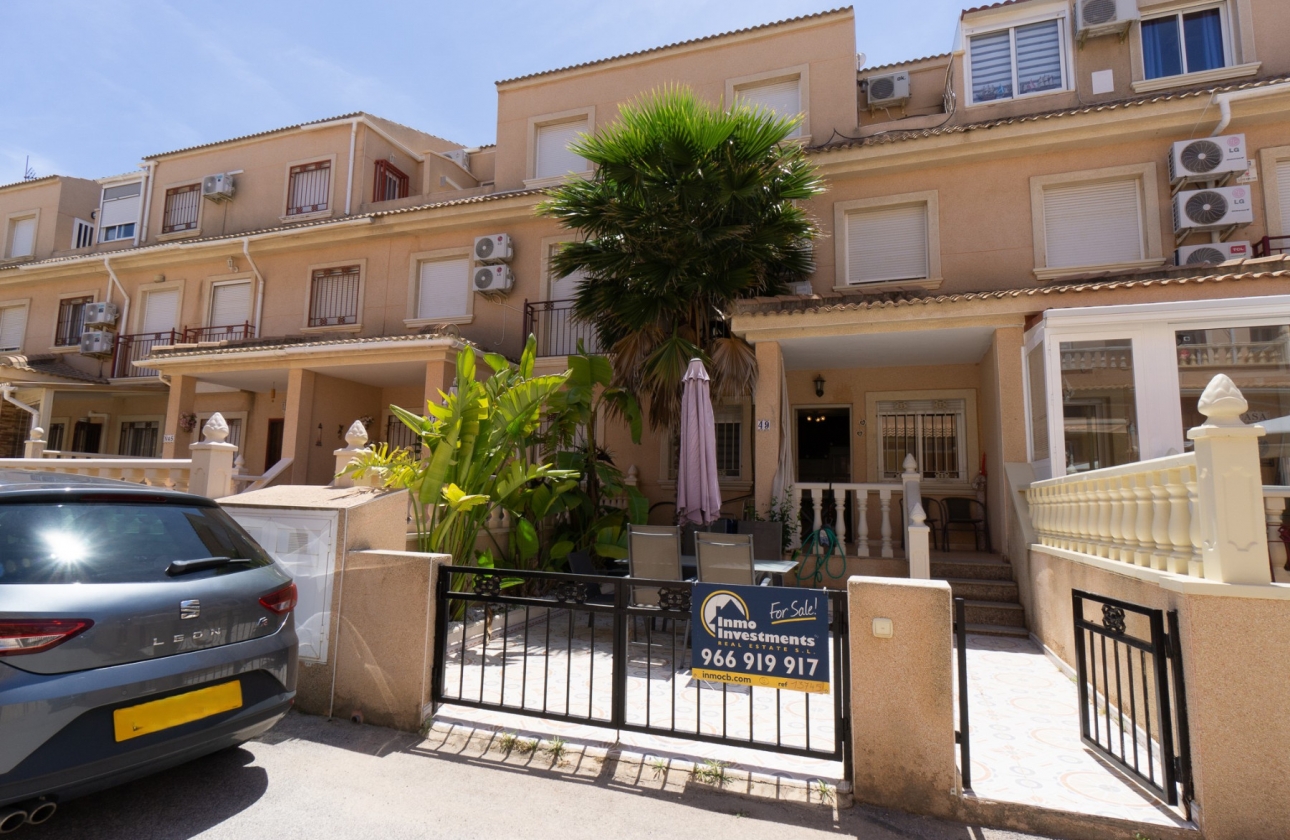 Resale - House - Playa Flamenca