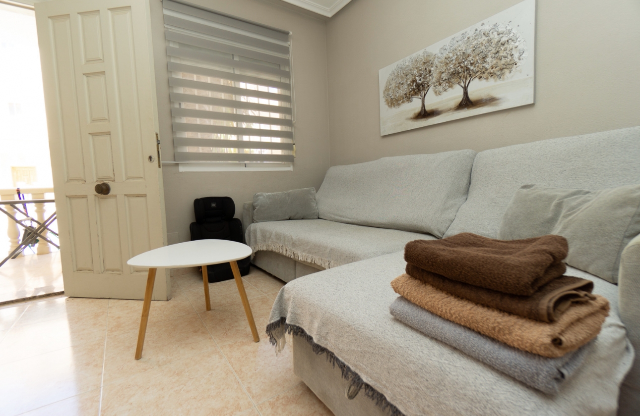 Resale - House - Playa Flamenca